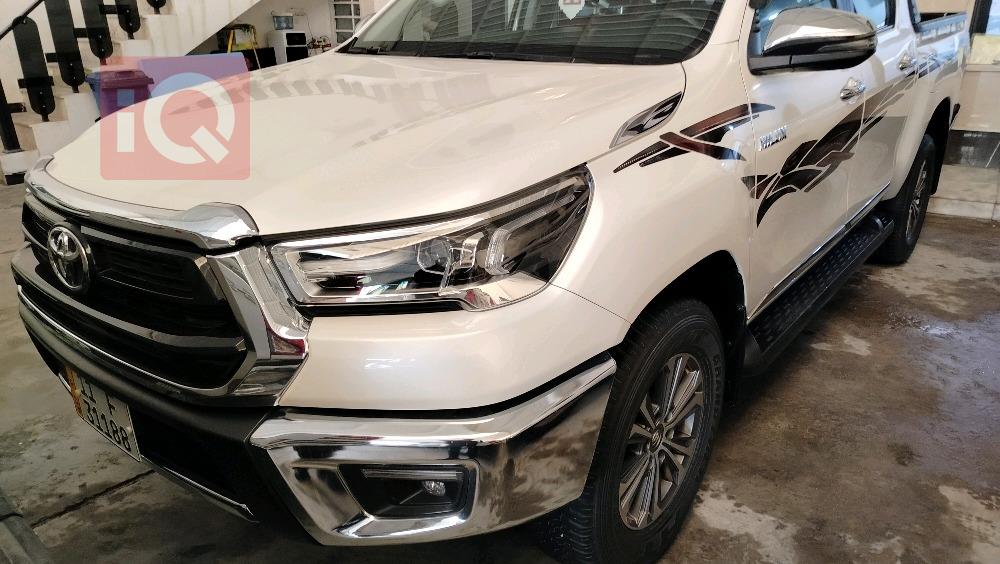 تويوتا هايلوكس